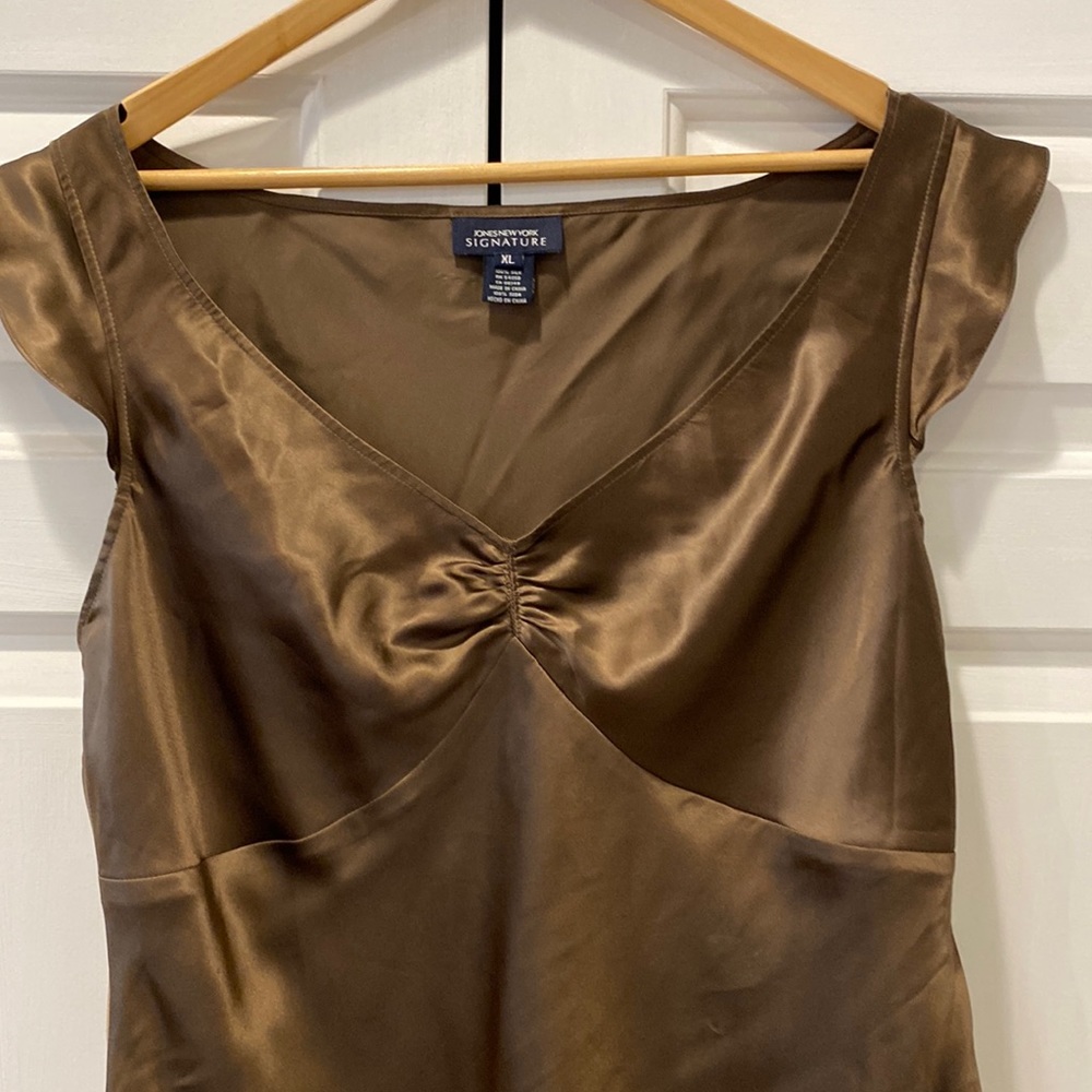Jones New York signature silk top